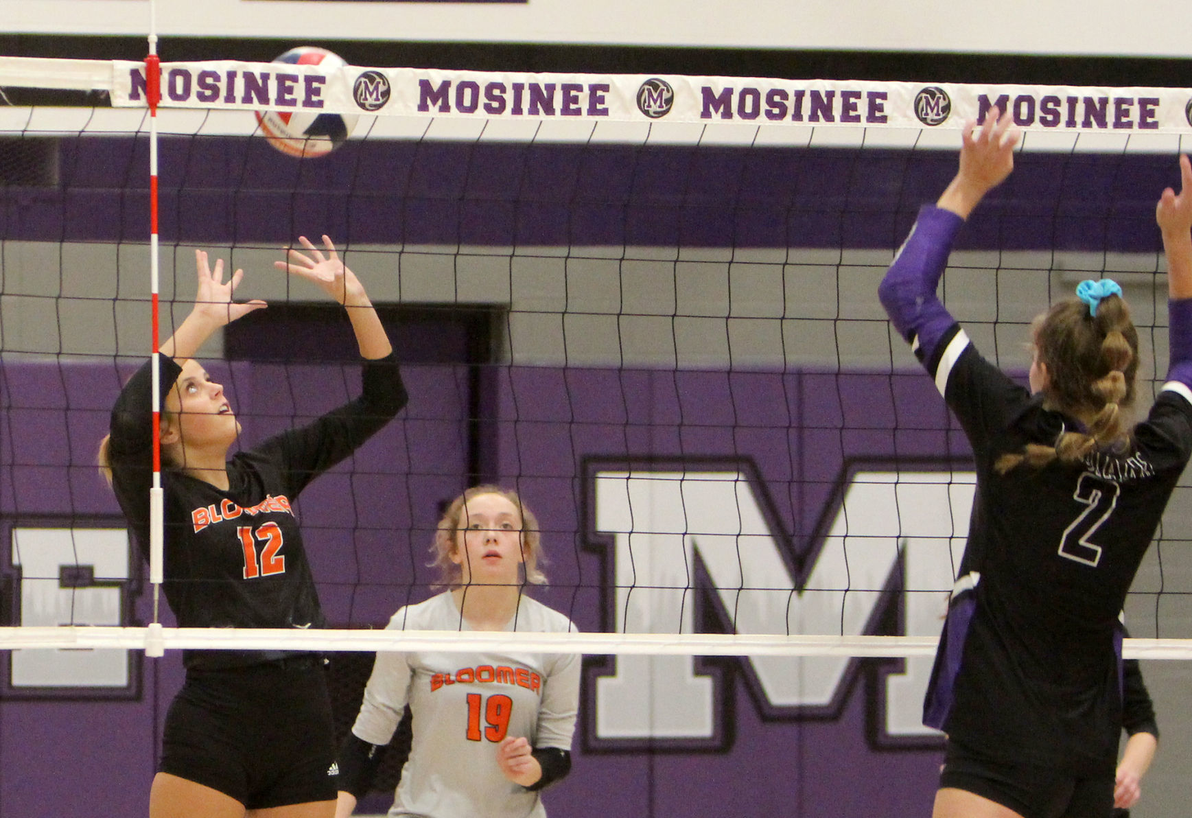 Bloomer volleyball at Mosinee 11-2-19
